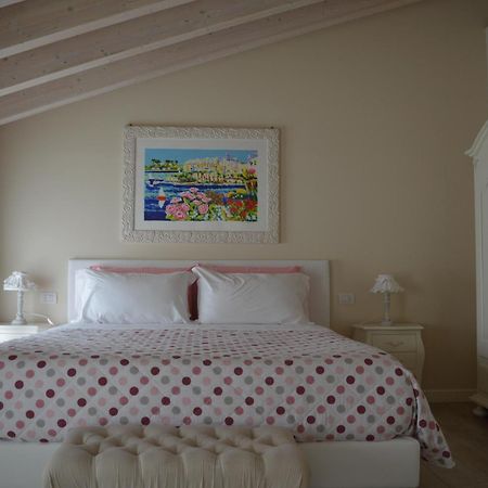 B&B La Fiaba ซีร์มิโอเน ภายนอก รูปภาพ
